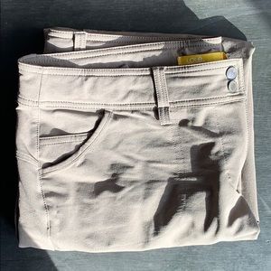 Lolë wicking activewear